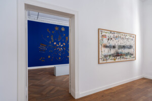 Annalee Davis, A Recuperative Gesture, 2025, Herbarium/ Herbarium, Marzia Migliora, Paradossi dell'abbondanza #43, C’est a ce prix que nous mangeons du sucre, 2021, Collage und Zeichnung auf Papier/ Collage and drawing on paper, Courtesy die Künstlerin und Galleria Lia Rumma/ Courtesy the artist and Galleria Lia Rumma © Villa Schöningen. Foto: Sascha Herrmann, 2026.